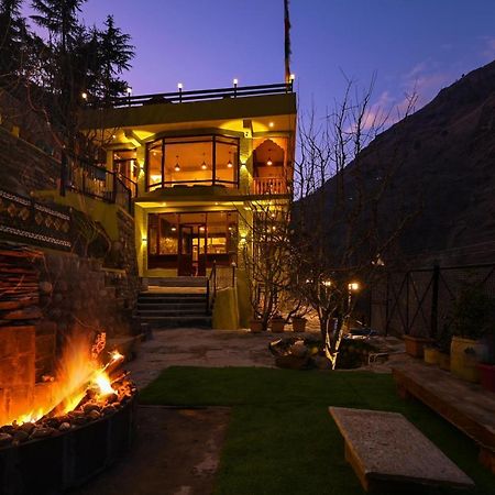 Хостел Zostel Dobhi, Manali Nagar  Экстерьер фото
