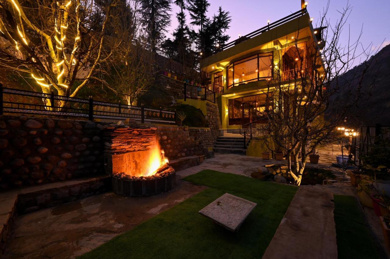 Хостел Zostel Dobhi, Manali Nagar  Экстерьер фото