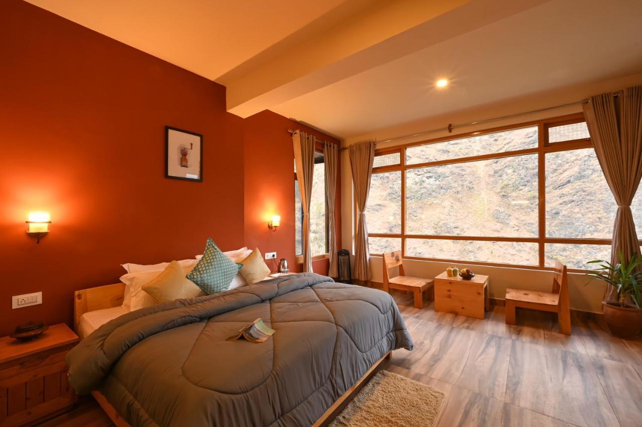 Хостел Zostel Dobhi, Manali Nagar  Экстерьер фото